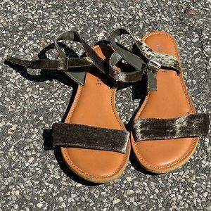 Rampage Velvet Sandals